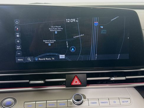 Certified 2023 Hyundai Elantra Limited w/ Preferred Accessory Package FWD image 13