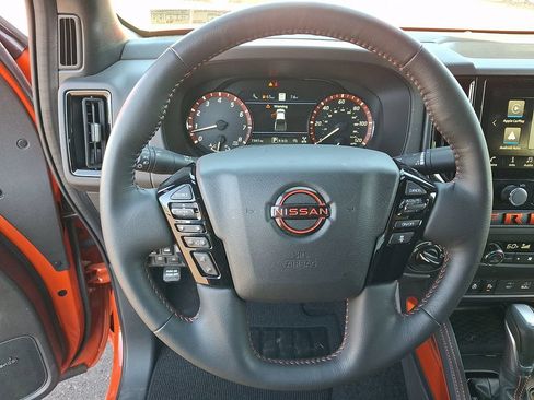Certified 2025 Nissan Frontier PRO-4X w/ Pro Premium Package AWD/4WD image 20