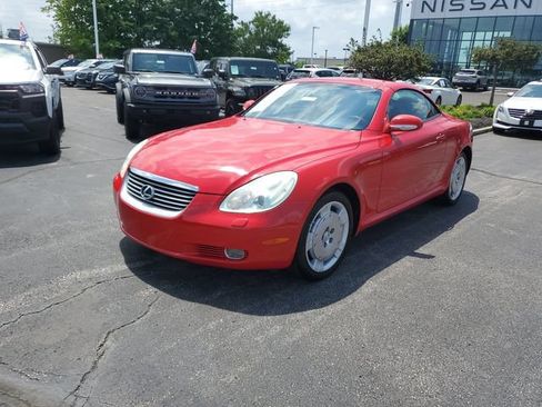 Used 2005 Lexus SC 430 Convertible RWD image 2