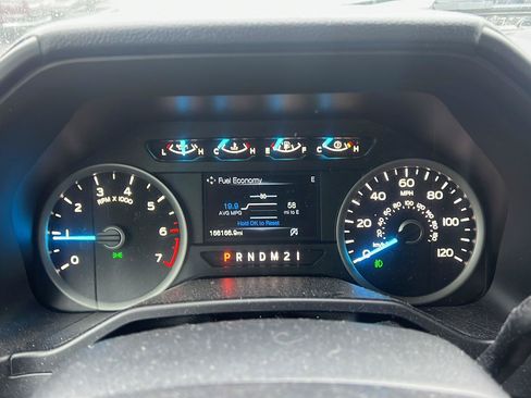 Used 2016 Ford F150 XLT w/ Equipment Group 302A Luxury AWD/4WD image 18
