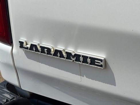 Used 2020 RAM 1500 Laramie AWD/4WD image 33