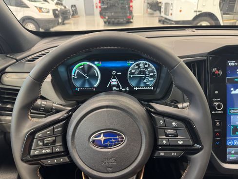 Used 2025 Subaru Forester Sport AWD/4WD image 15