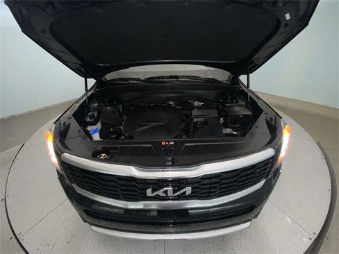 Used 2022 Kia Telluride EX w/ EX Premium Package image 27