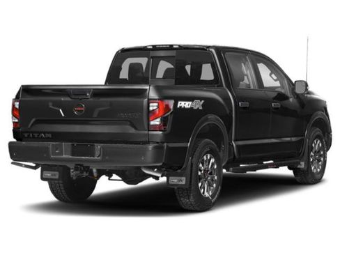 Used 2022 Nissan Titan PRO-4X w/ Pro-4x Convenience Package AWD/4WD image 2