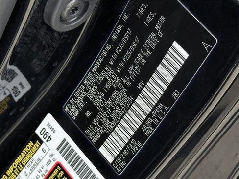 Certified 2024 Toyota Sienna LE image 36