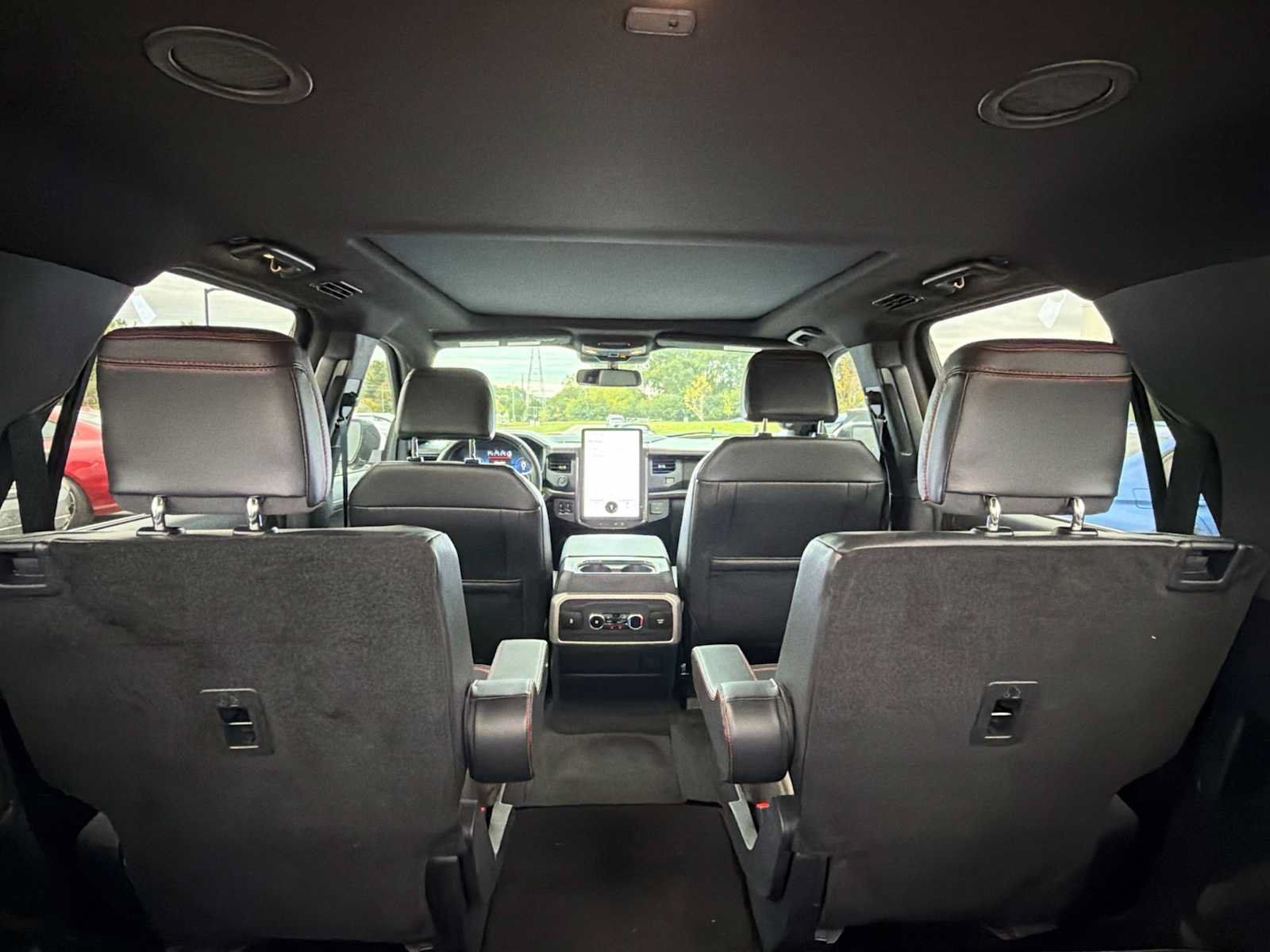 Used 2023 Ford Expedition Limited AWD/4WD image 30