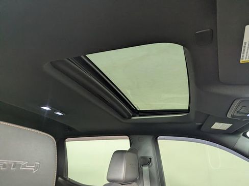 Used 2021 GMC Sierra 1500 AT4 w/ AT4 Premium Package image 24