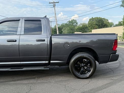 Used 2019 RAM 1500 Express w/ Express Value Package AWD/4WD image 6