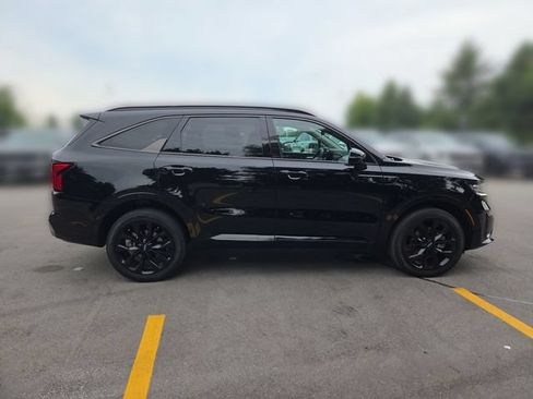 Certified 2023 Kia Sorento SX AWD/4WD image 9