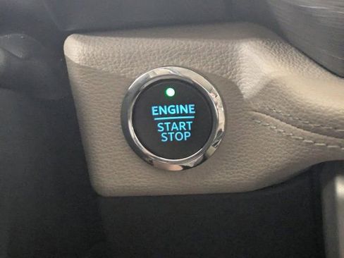 Used 2024 Ford Expedition Max Limited image 24