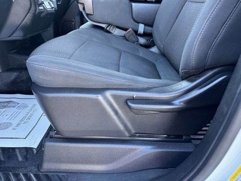 Used 2021 GMC Sierra 2500 4x4 Crew Cab w/ Convenience Package image 12