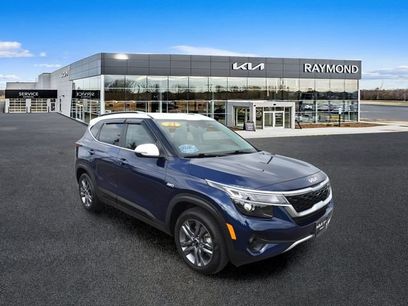 Used 2023 Kia Seltos S w/ Navigation Package