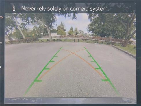 Used 2025 BMW X1 xDrive28i w/ M Sport Package image 8