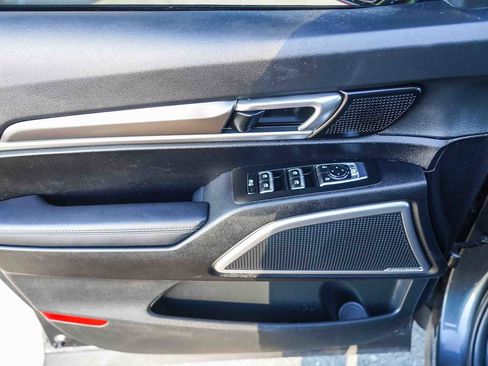 Used 2023 Kia Telluride S image 20