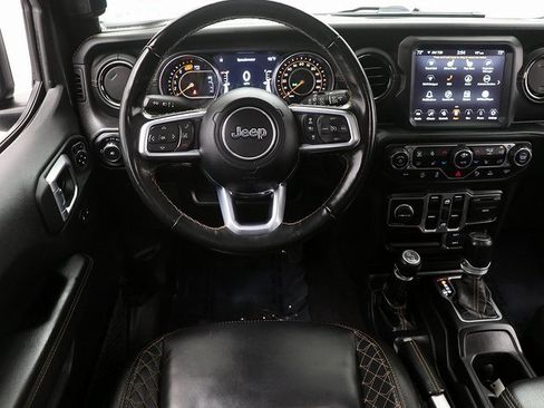 Used 2021 Jeep Wrangler Unlimited Sahara image 15