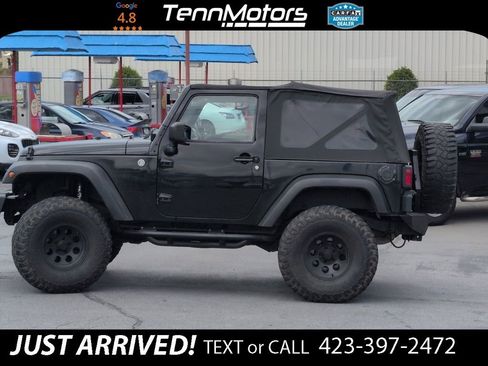 Used 2015 Jeep Wrangler Sport w/ Quick Order Package 23S AWD/4WD image 8