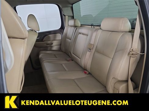 Used 2008 GMC Sierra 1500 SLT w/ SLT Preferred Package image 17