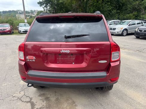 Used 2012 Jeep Compass Latitude AWD/4WD image 8