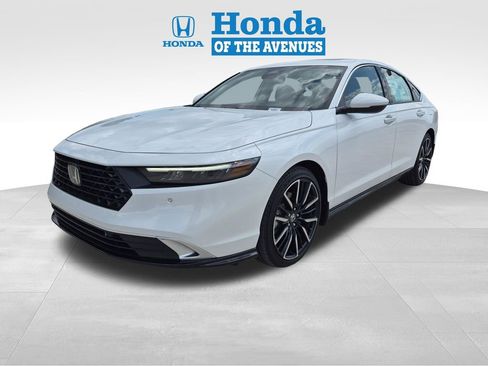 New 2026 Honda Accord Touring image 3