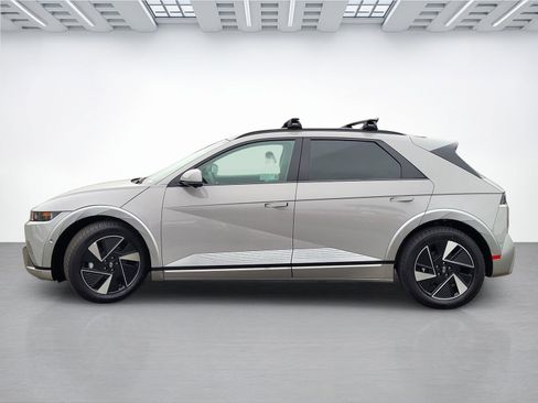 Certified 2026 Hyundai Ioniq 5 Limited RWD image 14