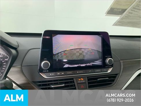 Used 2023 Nissan Altima 2.5 SV image 29