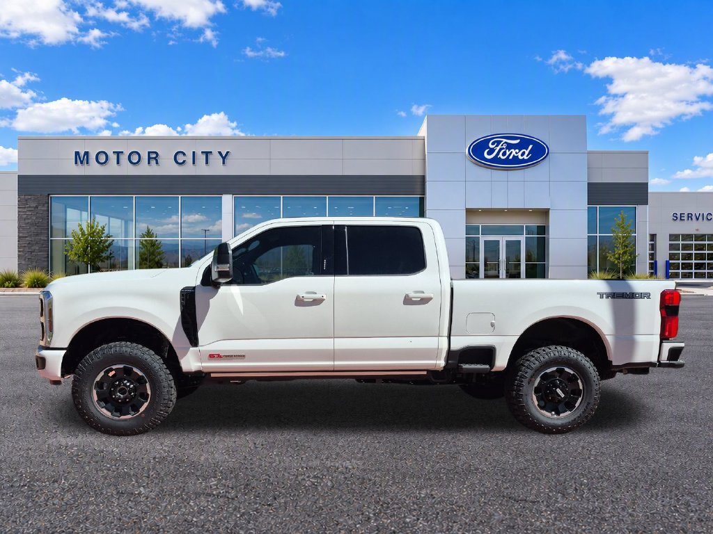 New 2026 Ford F250 Platinum w/ Tremor Off-Road Package AWD/4WD image 2