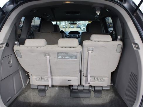 Used 2016 Honda Odyssey SE image 17