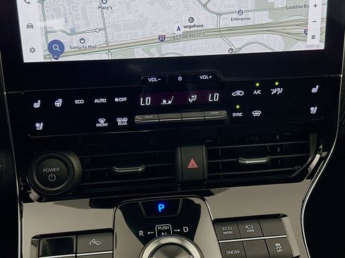 Used 2023 Toyota bZ4X Limited image 24