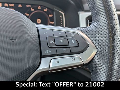 Used 2023 Volkswagen Atlas SEL Premium AWD/4WD image 30