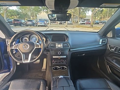 Used 2017 Mercedes-Benz E 400 E 400 image 53