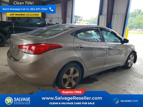 Used 2013 Hyundai Elantra GLS w/ Preferred Pkg FWD image 4