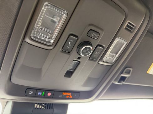 Used 2025 GMC Yukon Elevation w/ LPO, Floor Liner Package RWD image 21
