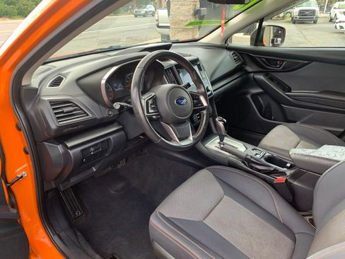 Used 2018 Subaru Crosstrek 2.0i Premium AWD/4WD image 8