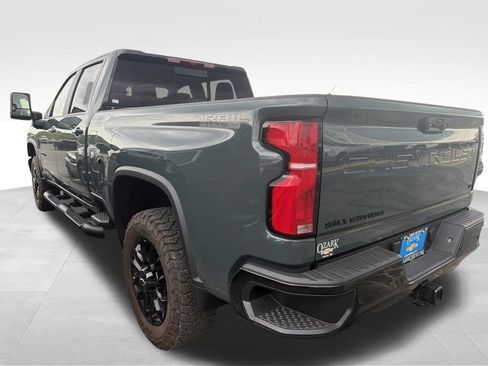 Used 2025 Chevrolet Silverado 2500 LT w/ Trail Boss Package AWD/4WD image 12