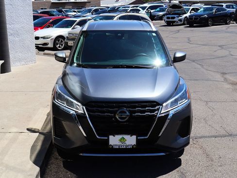 Used 2021 Nissan Kicks SV FWD image 15