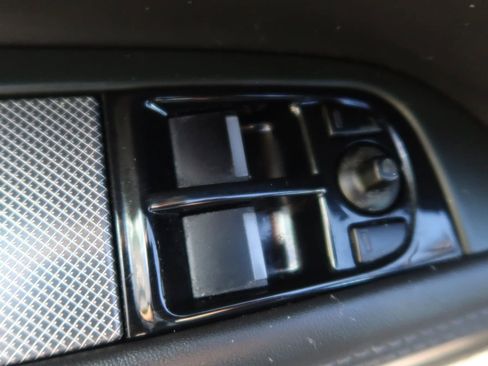 Used 2014 Jaguar XKR R RWD image 22
