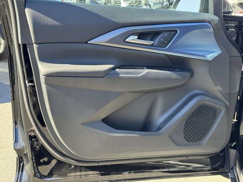 New 2026 Chevrolet Equinox EV LT image 19