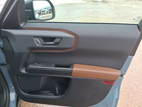 Used 2024 Ford Bronco Sport Outer Banks w/ Tech Package image 8