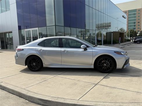 Used 2024 Toyota Camry XSE image 8