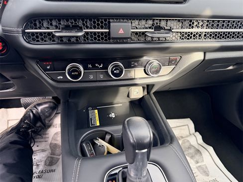 Used 2023 Honda HR-V EX-L image 19