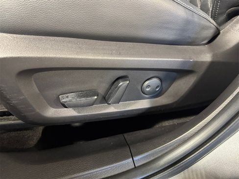 Used 2022 Mitsubishi Outlander SEL image 13