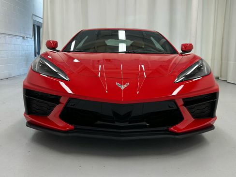 Used 2021 Chevrolet Corvette Stingray Premium Cpe w/ Z51 Performance Package RWD image 5