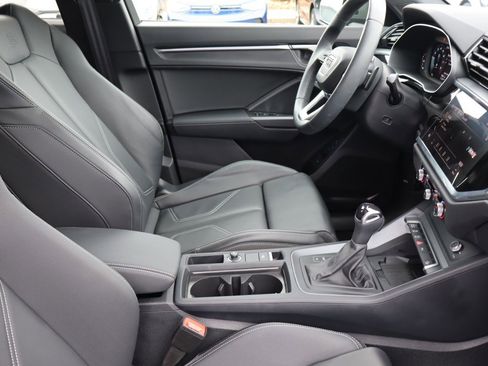 Used 2024 Audi Q3 2.0T Premium Plus w/ Premium Plus Package image 13