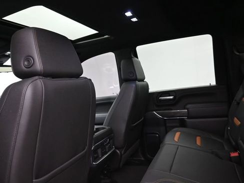 Used 2021 GMC Sierra 2500 AT4 w/ AT4 Premium Plus Package image 19