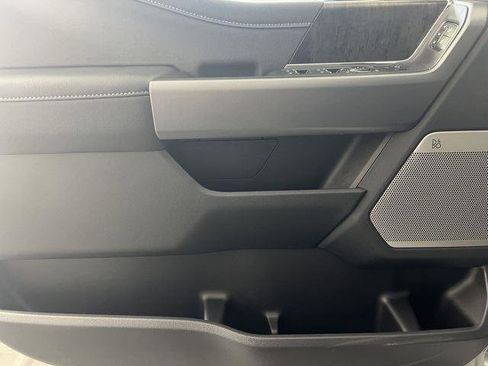 New 2025 Ford F350 Lariat w/ Lariat Ultimate Package image 45