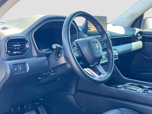 Used 2024 Honda Pilot EX-L image 9