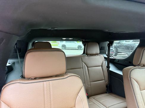 New 2026 Chevrolet Tahoe High Country AWD/4WD image 26