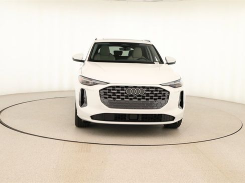 New 2025 Audi Q5 Prestige image 11