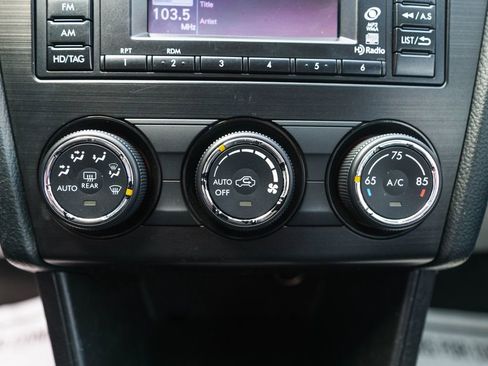 Used 2013 Subaru Crosstrek 2.0i Limited image 24