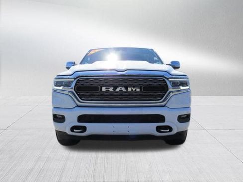 Used 2022 RAM 1500 Limited w/ Body Color Bumper Group AWD/4WD image 9